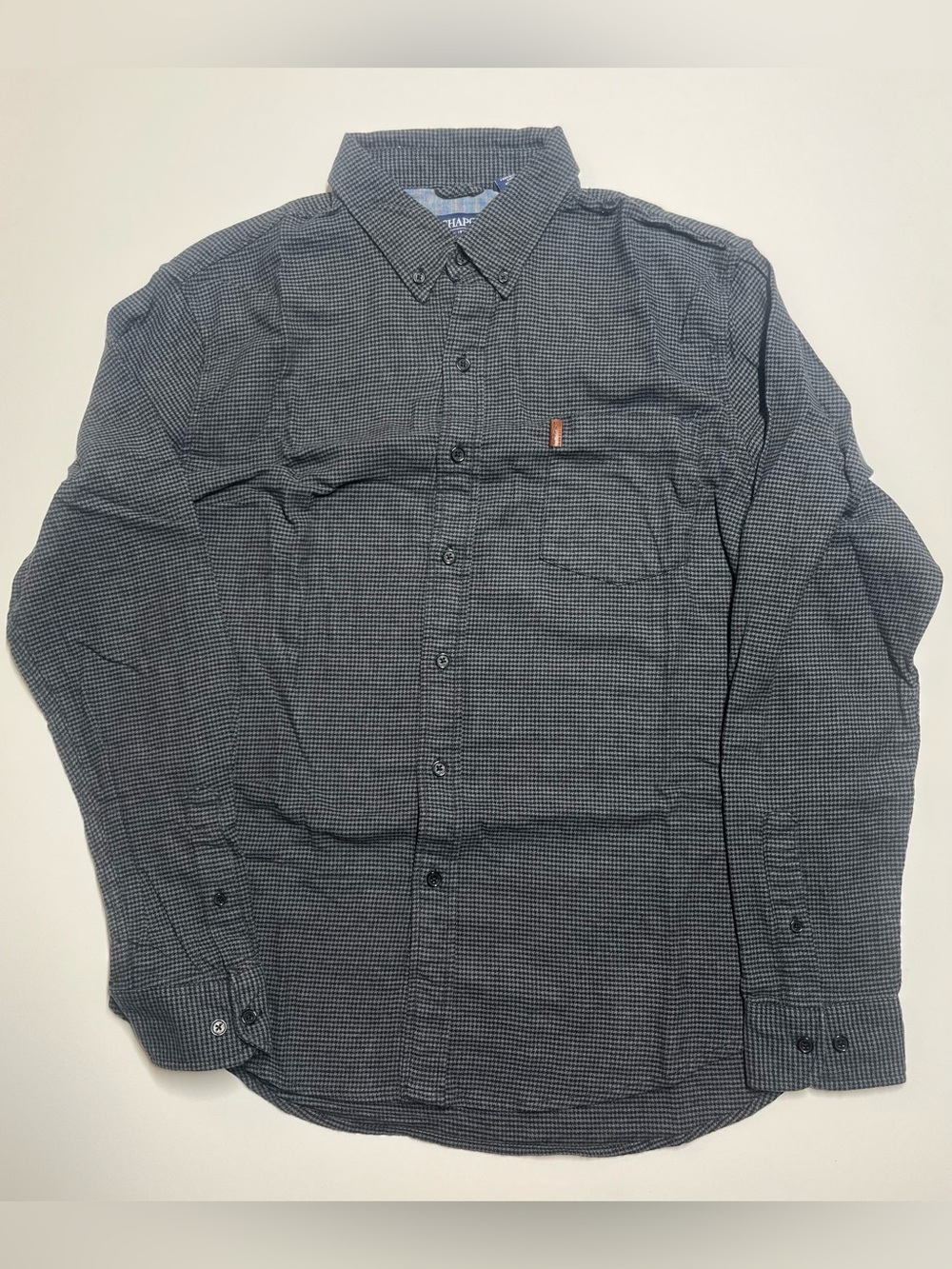Chaps men's size XL long sleeve button down shirt.